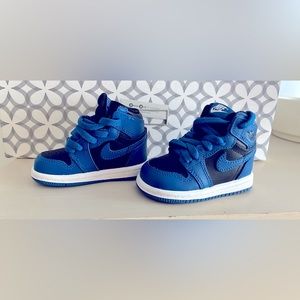 Nike toddler sneaker